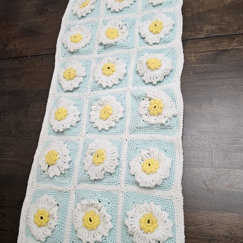 Handmade Dainty Daisy Granny Table Runner Decor 60"×15"